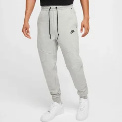 Clearance · Tech Fleece Herren Training|Hosen