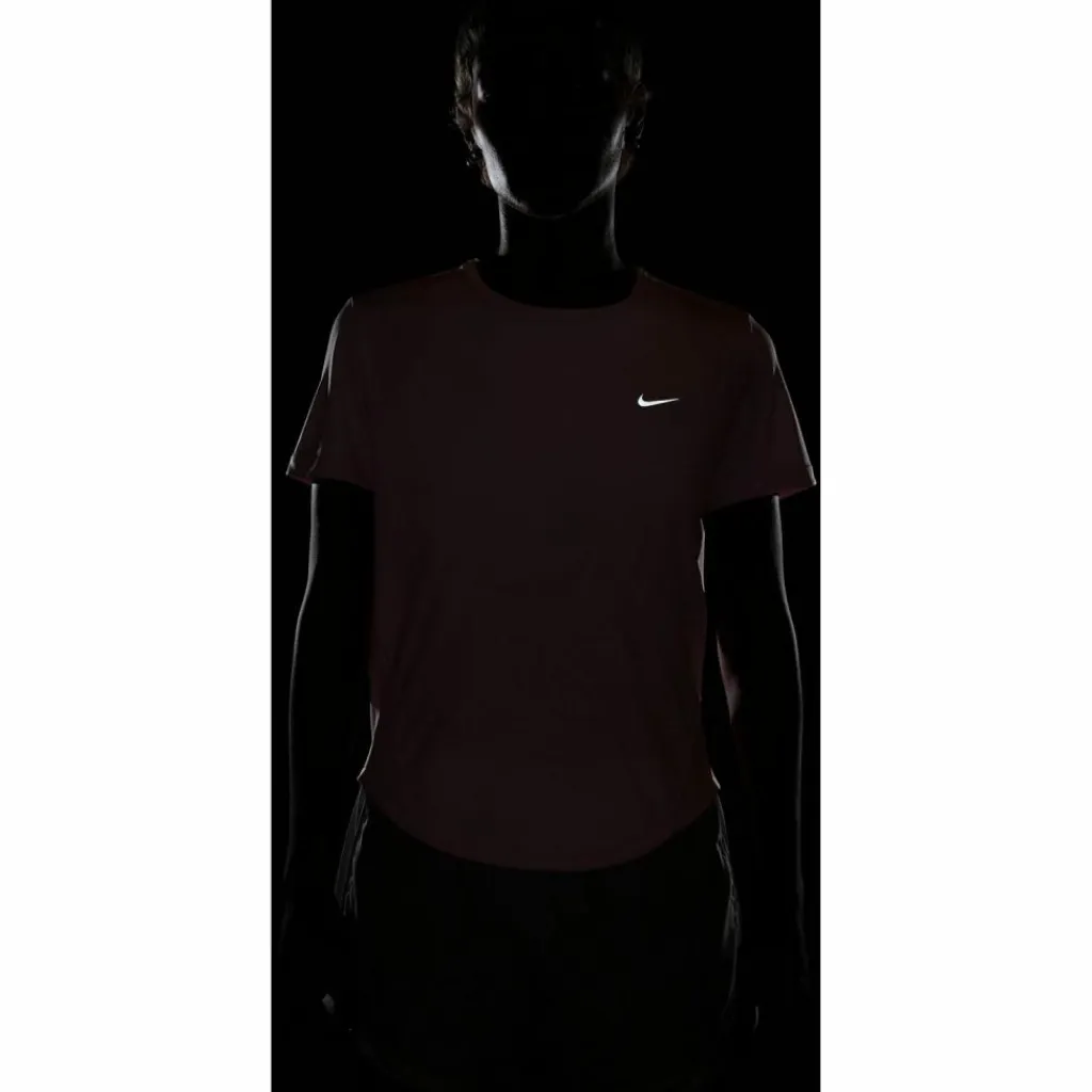 Nike Training|Shirts<· Tempo pink foam-reflective silv