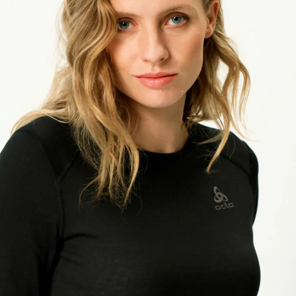 Clearance · ACTIVE WARM ECO Damen Shirts