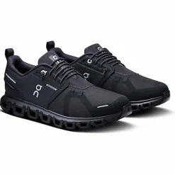 On Streetwear|Sneaker<· Cloud 6 WP black-black