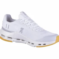 On Streetwear|Sneaker<· Cloudnova Form 2 white-ivory