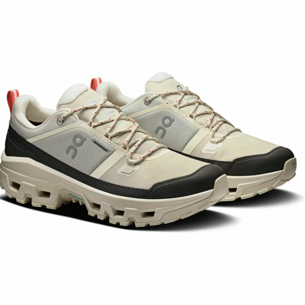 On Wanderschuhe<· Cloudrock Low WP ivory-Ivory