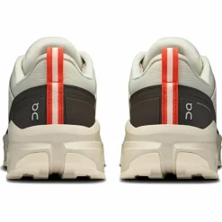 On Wanderschuhe<· Cloudrock Low WP ivory-Ivory