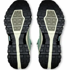 On Wandern|Wanderschuhe<· Cloudrock Mid WP mineral-aloe