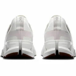 On Laufen|Laufen<· Cloudswift 4 white-lily