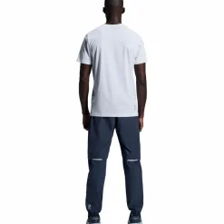On Training|Shirts<· Core-T white