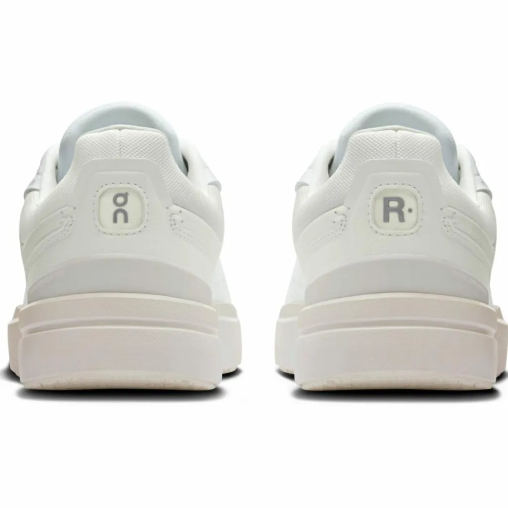 On Streetwear|Sneaker<· THE ROGER Advantage white-white