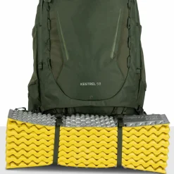 Osprey Trekkingrucksäcke|Wanderrucksäcke<· Kestrel 58 bonsai green