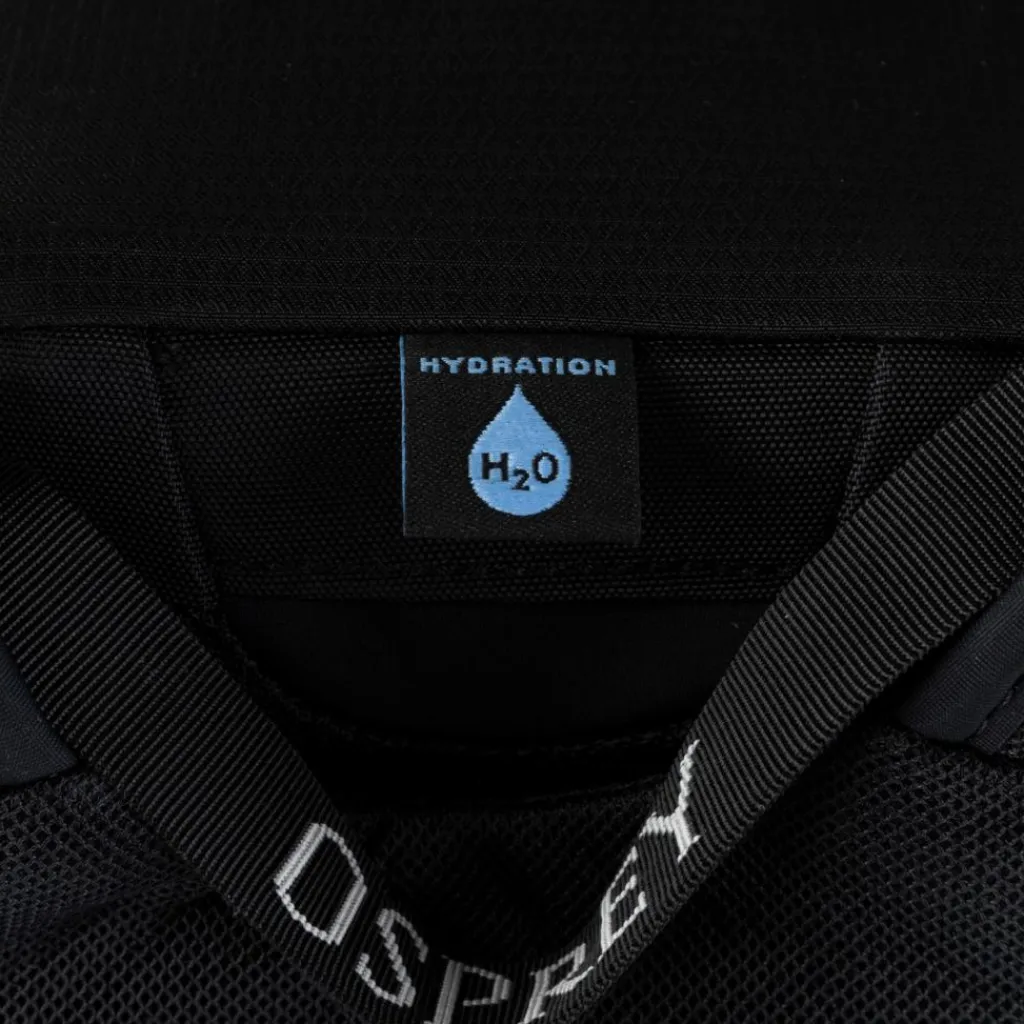 Osprey Wandern|Wanderrucksäcke<· Talon 22 black-coal grey