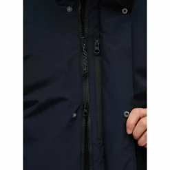 Sale · M Treeline Insulated Parka Herren Mäntel