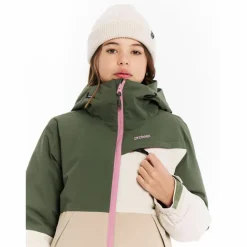 Protest Snowboarding<· Pippa thyme