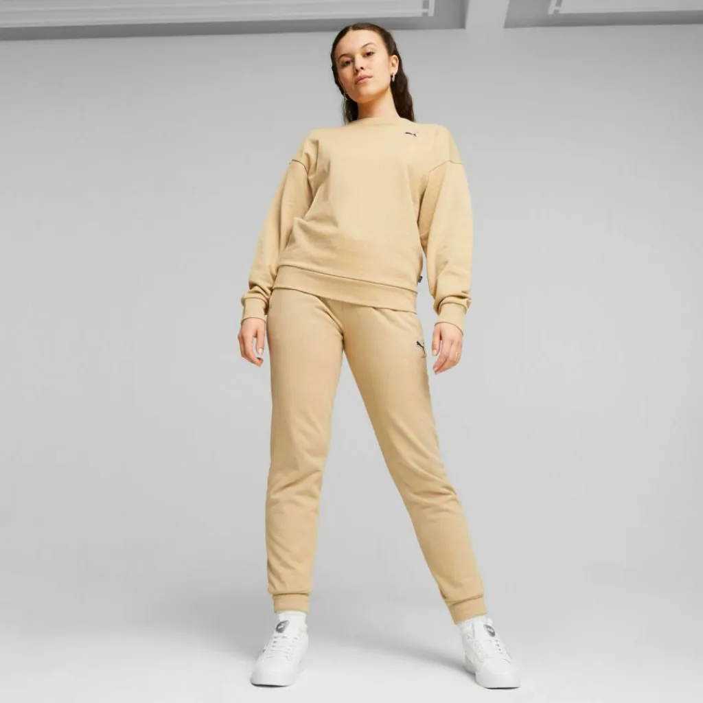 PUMA Loungewear<· Better Essentials sand dune