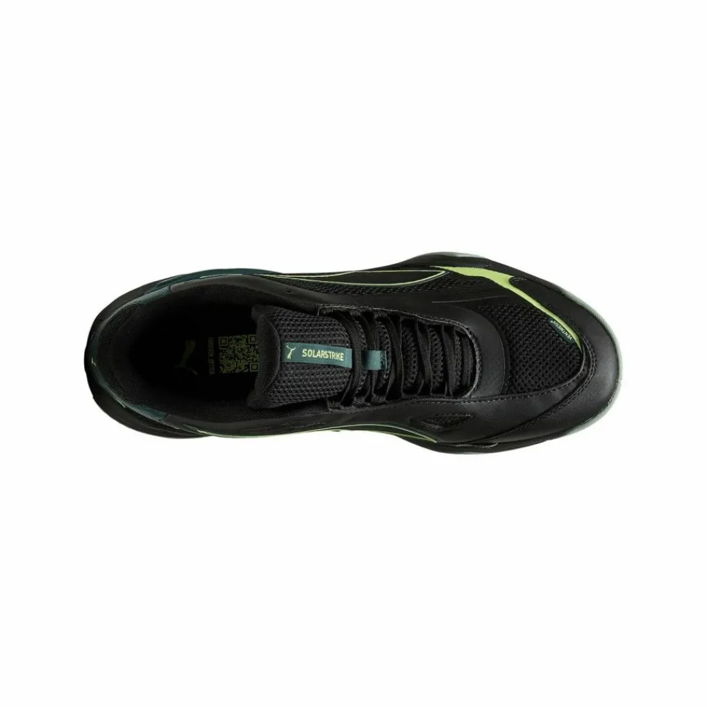 PUMA Hallenschuhe<· Solarstrike 4 schwarz