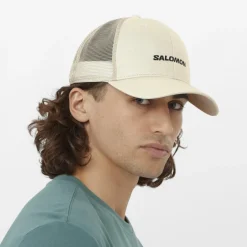 Salomon Travel|Travel<· TRUCKER rainy day