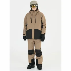 Online · Kenai Damen Snowboarding