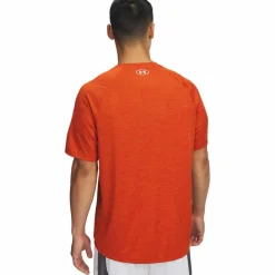 Under Armour Shirts<· Tech Textured orange