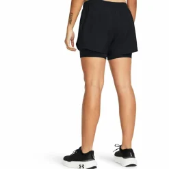 Under Armour Hosen<· UA FLY BY 2-IN-1 SHORTS black