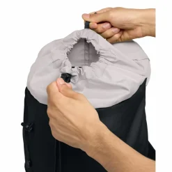 VAUDE Wanderrucksäcke|Rucksäcke<· Rucksack Jura 18 black