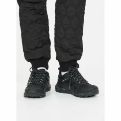 Whistler Klettern & Bouldern|Klettern<· Nelly 1001 Black